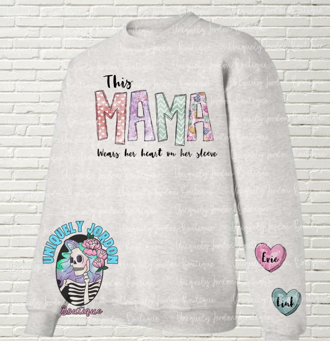 This MAMA wears her heart on her sleeve top